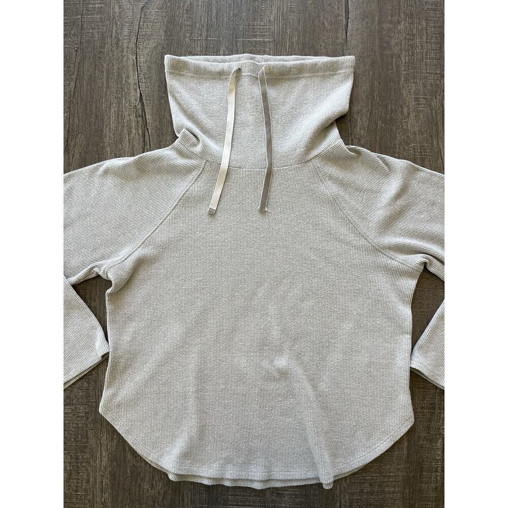 Lucky Brand Women’s Funnel Neck Long Sleeve Waffle Knit Top Heather Grey Small - Picture 3 of 12